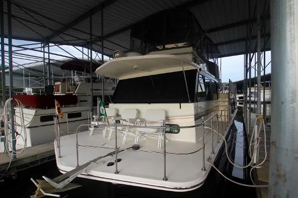 Slide: The Image of Harbor-Master 44 Aft Cabin Wide Body 2004 - 2