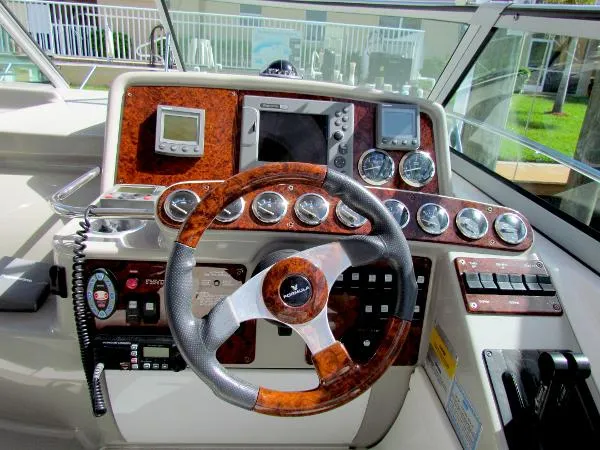 Slide: The Image of Formula 31 PC 2005 - 11