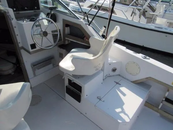 Slide: The Image of Grady White sea farer 1990 - 4