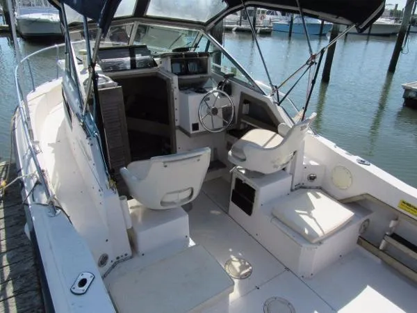 Slide: The Image of Grady White sea farer 1990 - 6
