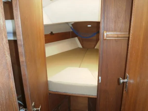 Slide: The Image of Sabre Sloop 1984 - 1