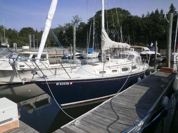 Slide: The Image of Sabre Sloop 1984 - 11