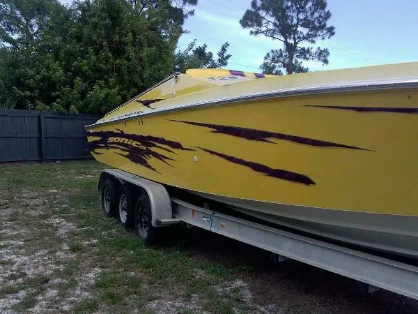 Slide: The Image of Sonic USA Boats 1998 - 1