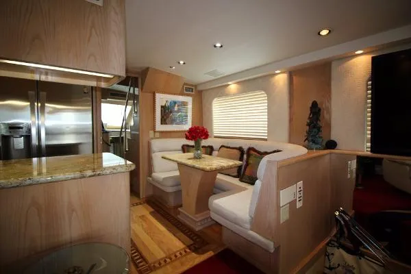 Slide: The Image of Hatteras 67 Sport Deck 1997 - 2