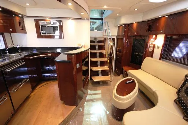 Slide: The Image of Sea Ray 610 Sundancer 2010 - 2