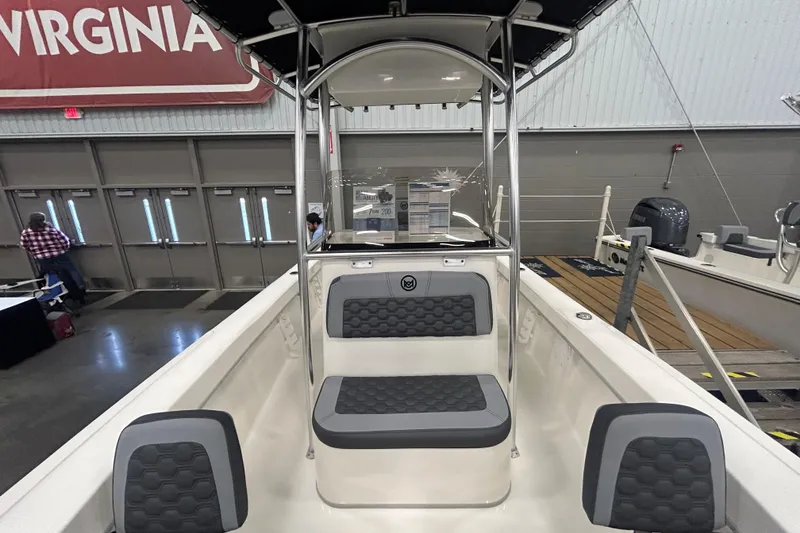 Slide: The Image of May-Craft 208 CC 2026 boat in showroom. - 7