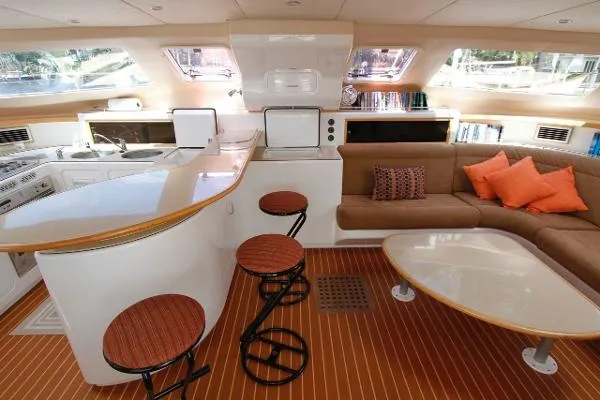 Slide: The Image of Voyage 500 Owner's Version 2009 - 2
