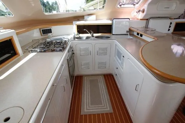 Slide: The Image of Voyage 500 Owner's Version 2009 - 5