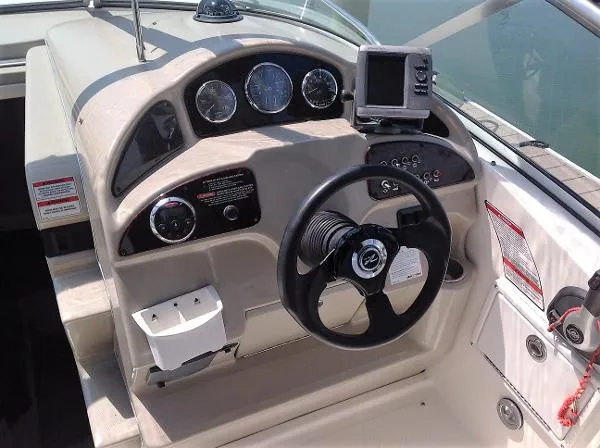 Slide: The Image of Sea Ray 260 Sundancer 2008 - 3