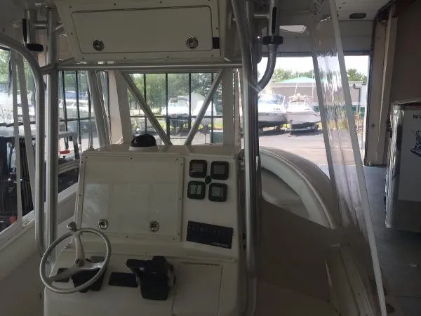 Slide: The Image of Regulator Marine 24 Forward Seating 2007 - 8