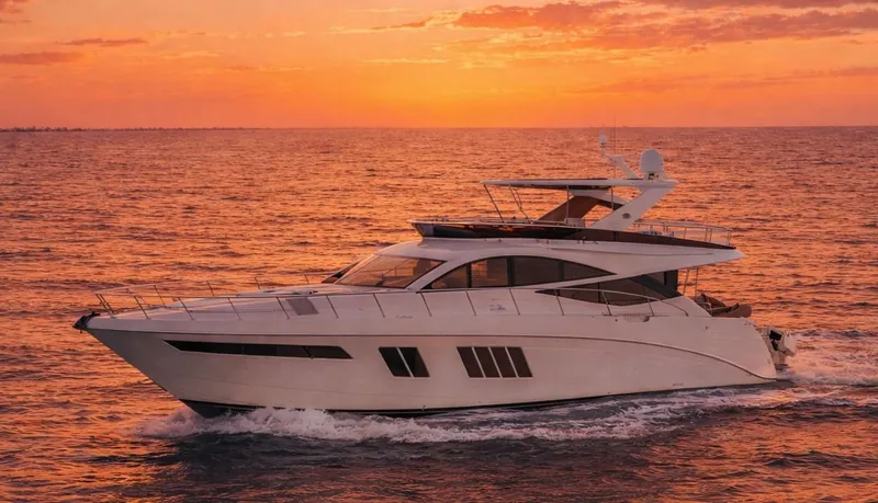 Slide: The Image of Sea Ray L650 Fly 2018 - 6