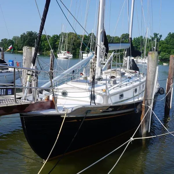 Slide: The Image of Tayana MkII - Ketch 1988 - 1