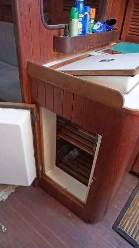 Slide: The Image of Tayana MkII - Ketch 1988 - 11