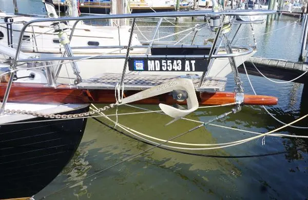 Slide: The Image of Tayana MkII - Ketch 1988 - 3