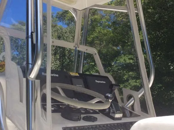 Slide: The Image of Silverhawk 24 Center Console 2001 - 6