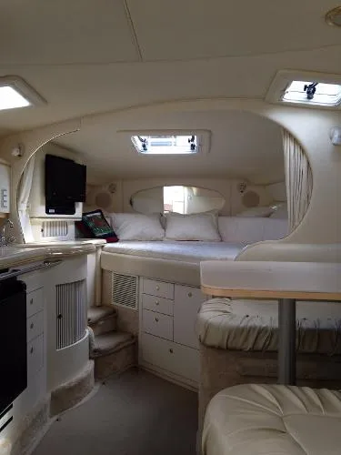 Slide: The Image of Sea Ray 310 Sundancer 2000 - 5