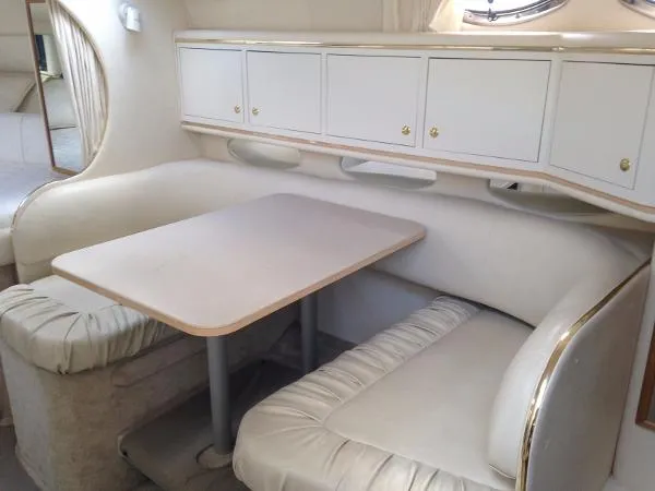 Slide: The Image of Sea Ray 310 Sundancer 2000 - 9