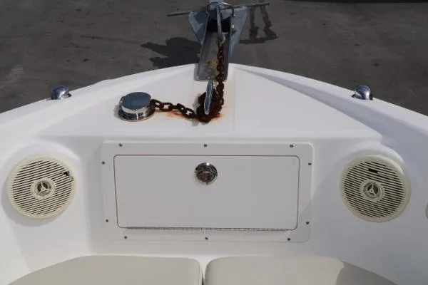Slide: The Image of Wellcraft 210 Sportsman 2009 - 8
