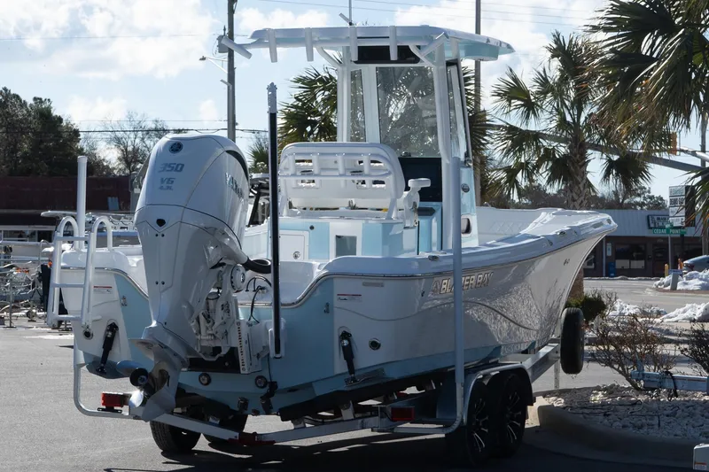 Slide: The Image of 2026 Blazer Bay Makaira 2600 boat with Yamaha 350 V6 engine on trailer. - 7