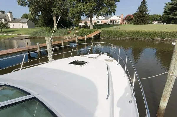 Slide: The Image of Sea Ray 400 Sedan Bridge 1998 - 11