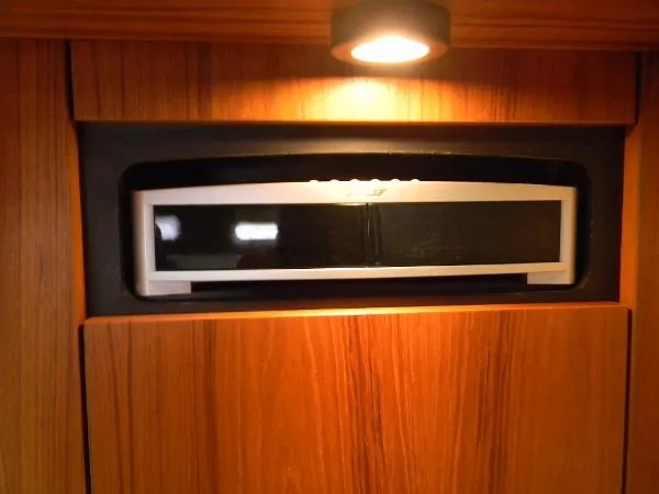 Slide: The Image of Tiara 3900 Sovran 2010 - 3