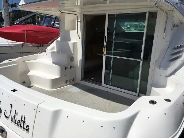 Slide: The Image of Sea Ray 400 Sedan Bridge 1998 - 6