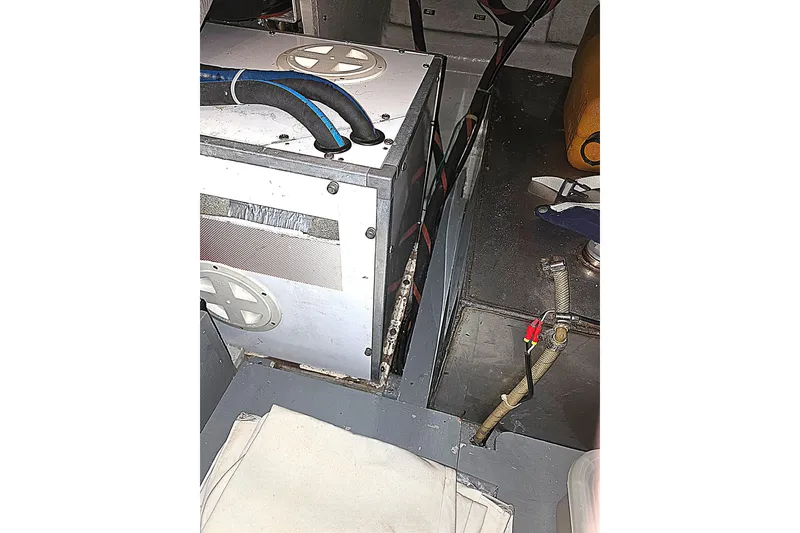 Slide: The Image of Genset - 22