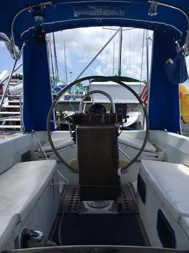 Slide: The Image of Beneteau Moorings 1983 - 5
