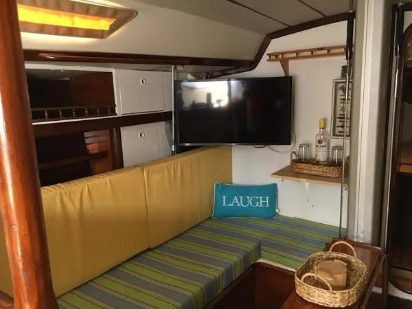 Slide: The Image of Beneteau Moorings 1983 - 8