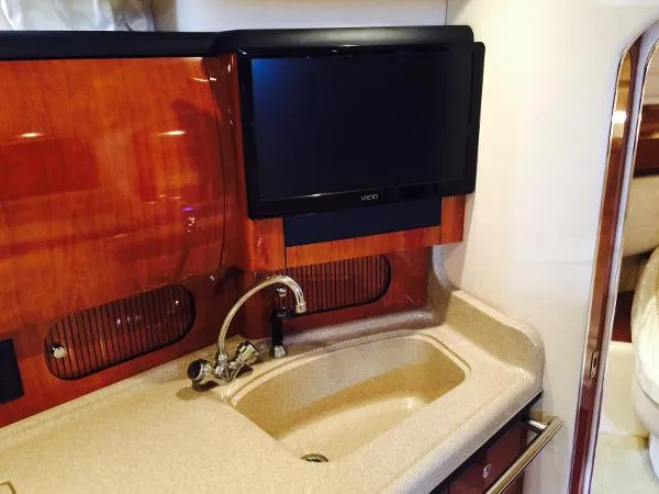 Slide: The Image of Sea Ray 36 Sundancer 2003 - 3