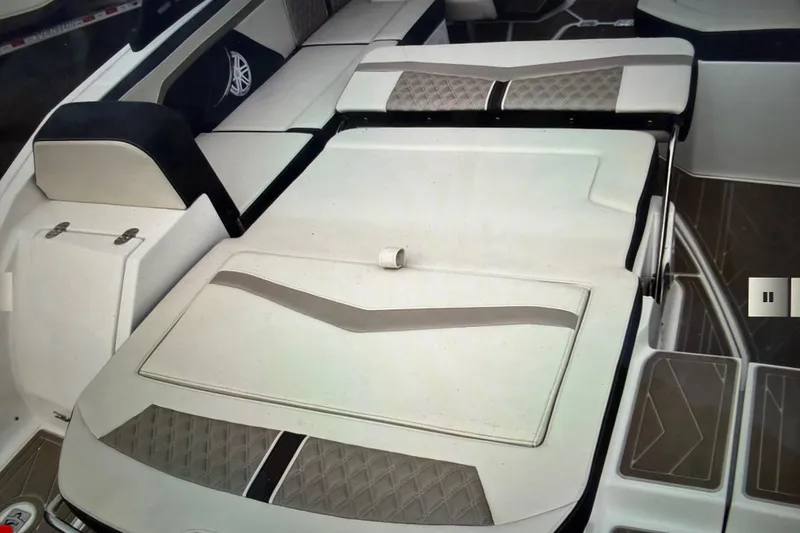 Slide: The Image of 2024 Monterey 255SS Super Sport boat interior with luxurious seating and modern design. - 17