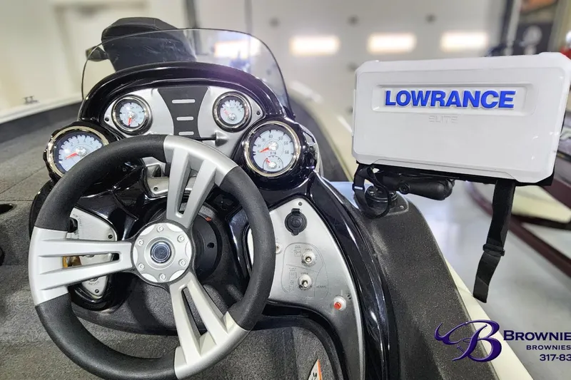 Slide: The Image of 2021 Tracker Pro Team 190 TX Tournament Edition dashboard with Lowrance Elite fishfinder. - 14