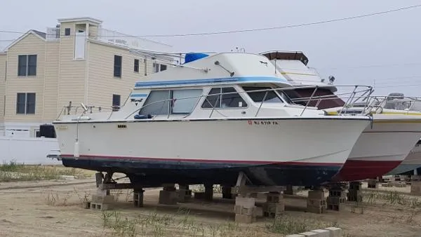 Slide: The Image of Tollycraft 26 Sedan 1976 - 0