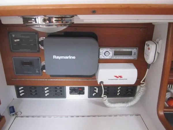 Slide: The Image of J Boats J/32 2001 - 9