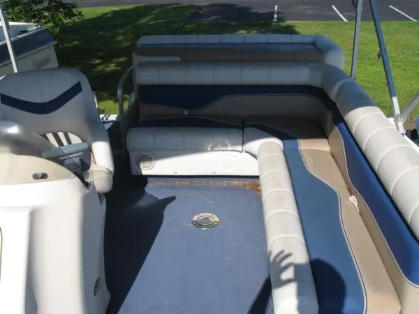 Slide: The Image of Sweetwater Challenger 180 Pontoon 2005 - 5