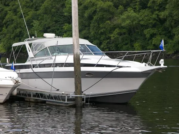 Slide: The Image of Chris-Craft 370 Amerosport 1988 - 0