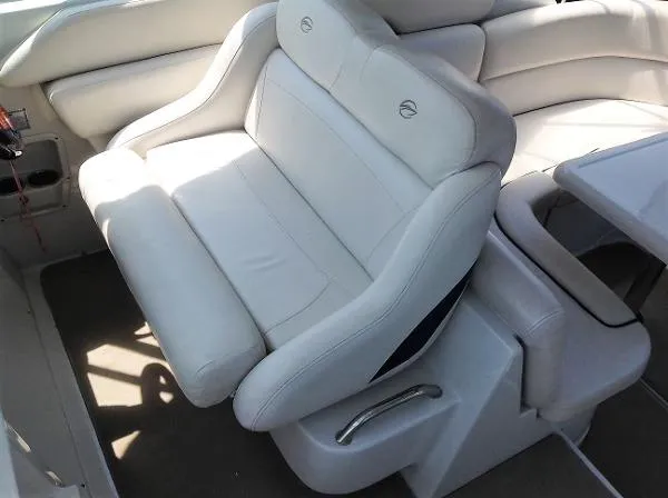 Slide: The Image of Crownline Boats 340 CR 2008 - 7