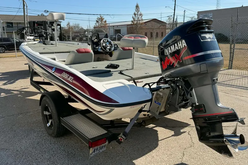 Slide: The Image of 2008 Stratos 285 XL boat with Yamaha VMAX outboard motor on trailer. - 4