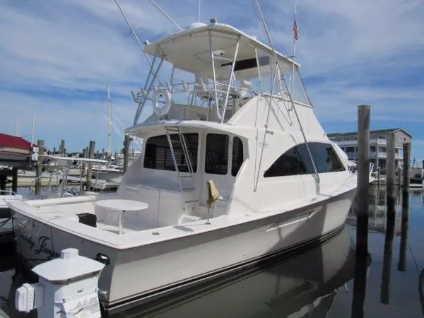 Slide: The Image of Ocean Yachts Convertible Super Sport 2001 - 3