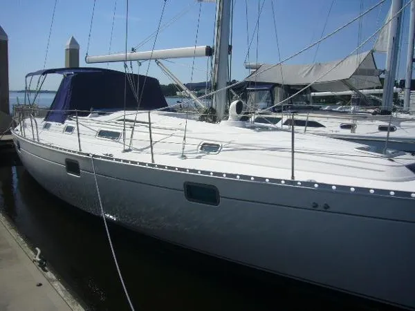 Slide: The Image of Beneteau Oceanis 400 Tri-Cabin 1993 - 4