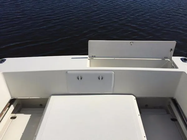 Slide: The Image of Sea Sport Sportsman 2200 2003 - 10