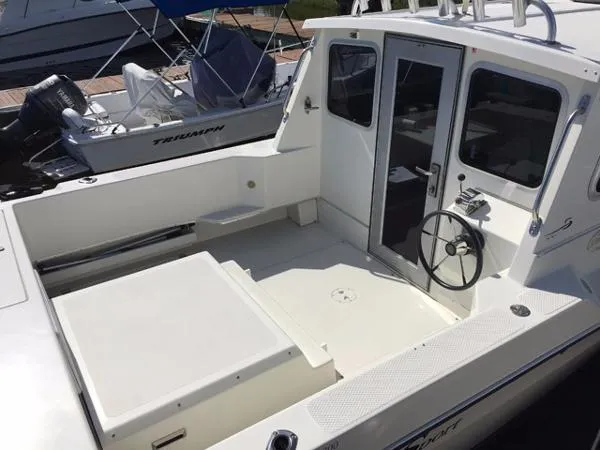 Slide: The Image of Sea Sport Sportsman 2200 2003 - 8