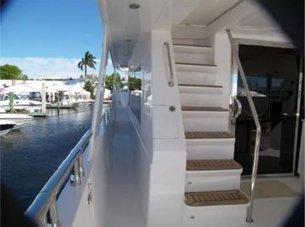 Slide: The Image of Hampton Motor yacht 2013 - 2