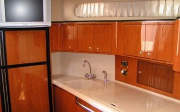 Slide: The Image of Sea Ray 410 Express Cruiser 2000 - 6