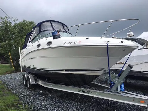 Slide: The Image of Sea Ray 260 Sundancer 2005 - 0
