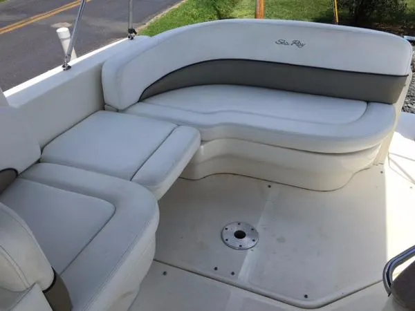 Slide: The Image of Sea Ray 260 Sundancer 2005 - 11