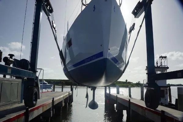 Slide: The Image of Beneteau Oceanis 38 2015 - 5