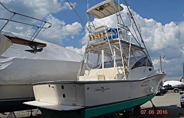 Slide: The Image of Albemarle 320 Express Fisherman 2002 - 0