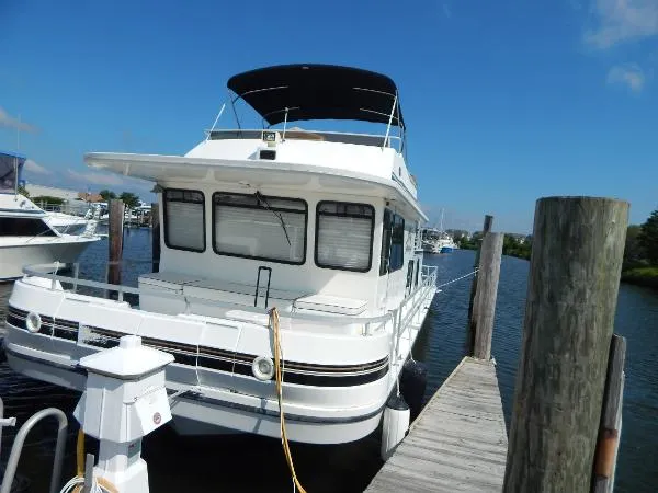 Slide: The Image of Gibson Classic Houseboat 2003 - 2