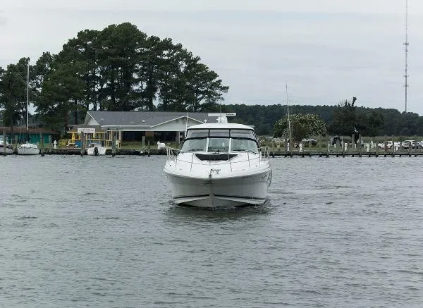 Slide: The Image of Sea Ray 44 Sundancer 2007 - 2